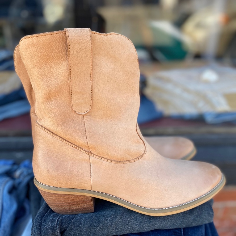 Cowboy riding boots